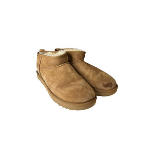 UGG Women’s Classic Ultra Mini Boot in Chestnut - 10